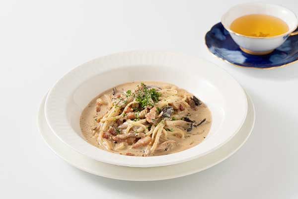 クリームパスタ